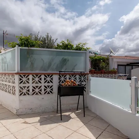 Flores 6 - Three Bed Apartamento *