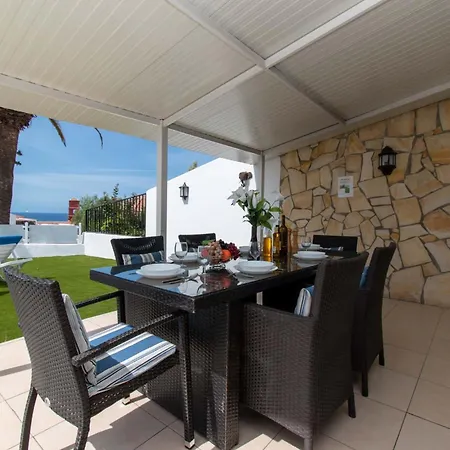 Flores 6 - Three Bed Apartamento Playa Feñabe